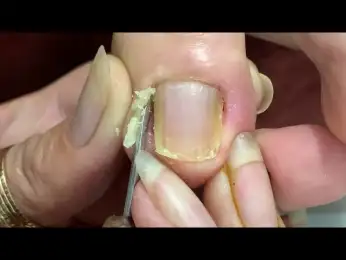 Clean beautiful nail shape #151
