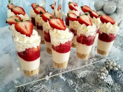 Strawberry Cheesecake Shooters!